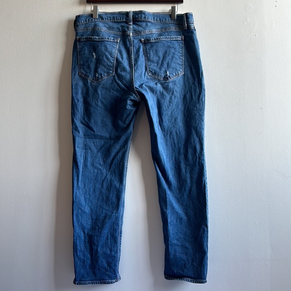 Boyfriend Mid Rise Old Navy Jeans Size 12 - Picture 3 of 7